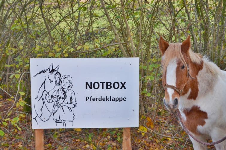 Notbox, Pferdeklappe Schleswig-Holstein