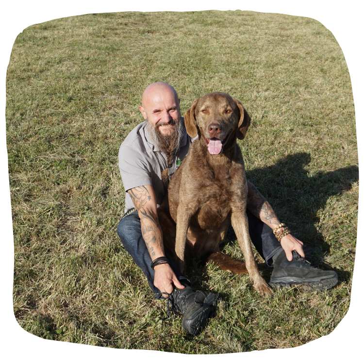 Holger Schüler mit Chesapeake Bay Retriever Dakota