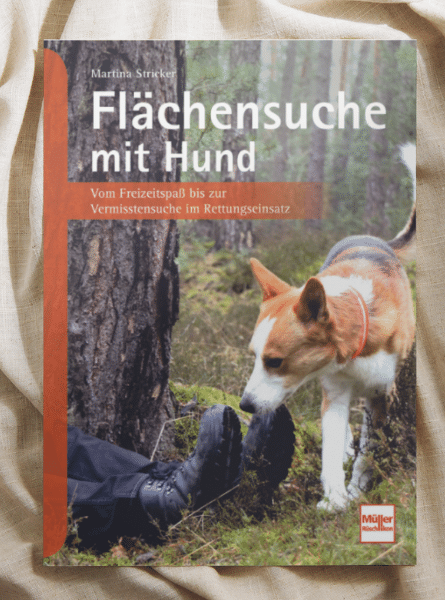 Buch: Flächensuche mit Hund